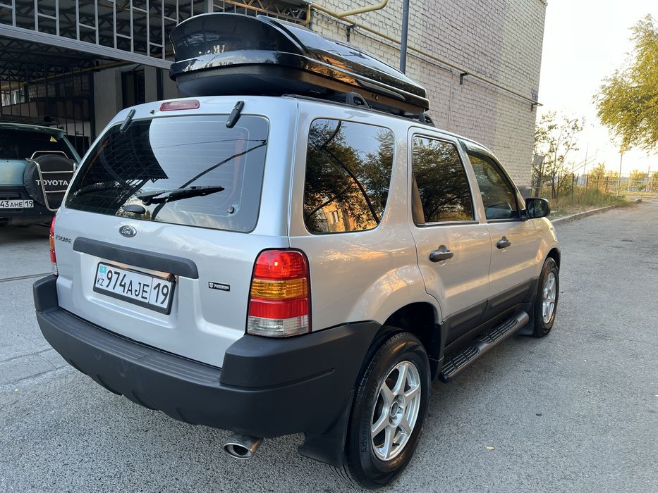 Ford Escape 2003г