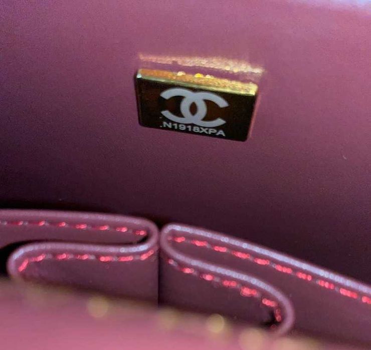 Geantă Chanel din Piele Neagră, Poseta Chanel din Piele Granulată