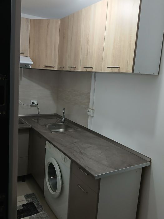 Vand garsoniera langa Poitiers Towers