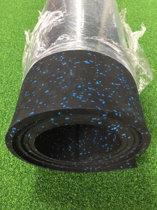 Рулонные резиновое покрытие для тренажерные залы