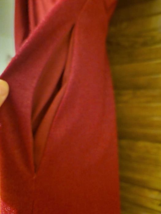 Rochie  MOZE  – Roșu Sclipitor | Eleganță, rafinament și confort