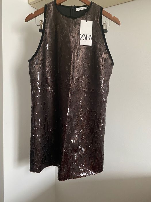 Rochie Nouă cu eticheta, Zara
