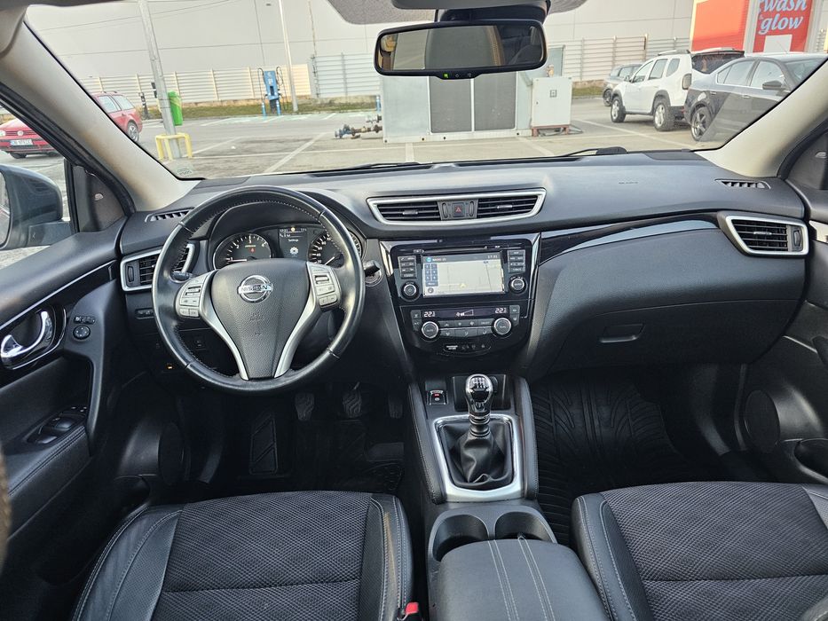 Nissan Qashqai - Tekna - 2015