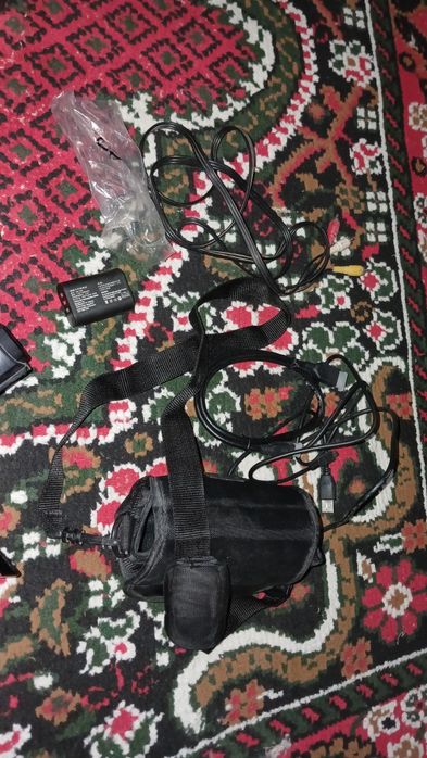 Komera sotladi ikkita botoryasi zayrat olmashi shuni inabatga oling
