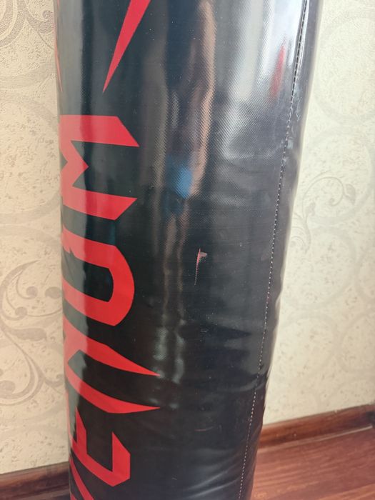 Груша боксерская Venum