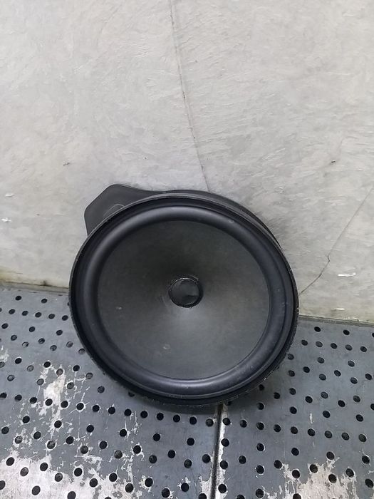 Boxa audio dreapta spate mercedes c class w204 a2048206302