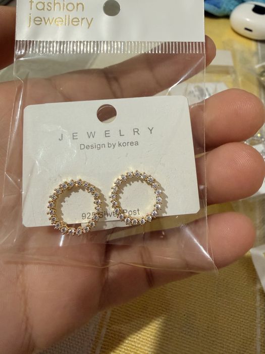 Серги круглый красивые