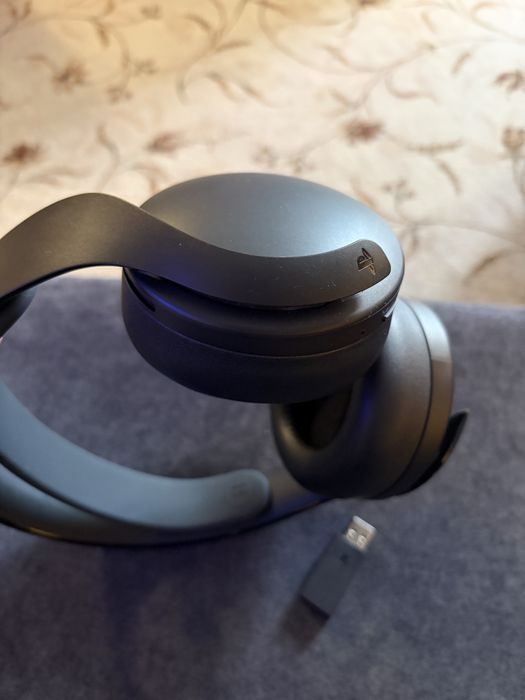 PlayStation 5 Слушалки