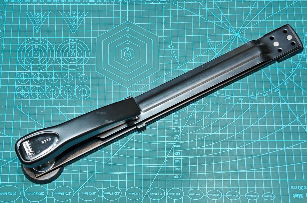 Capsator hartie  brat lung D.RECT 0312