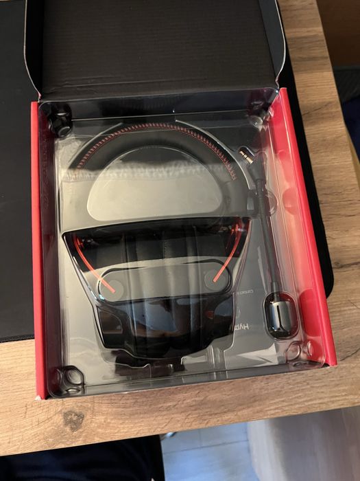 Hyper x cloud alpha