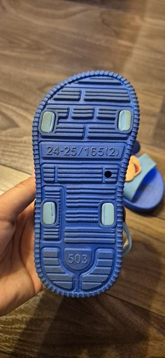 Sandale baietei marime 24-25