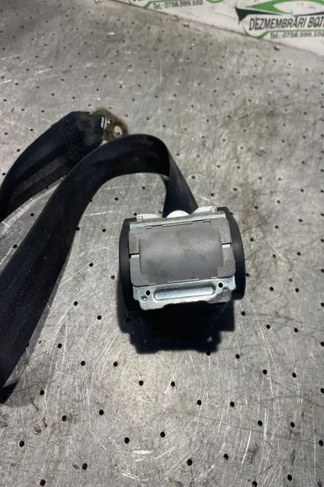 Centura siguranta spate stanga dreapta 602879000 Audi A4 2006