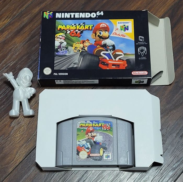 Joc Mario Kart 64 Collectable consola Nintendo 64  + cutie + statueta