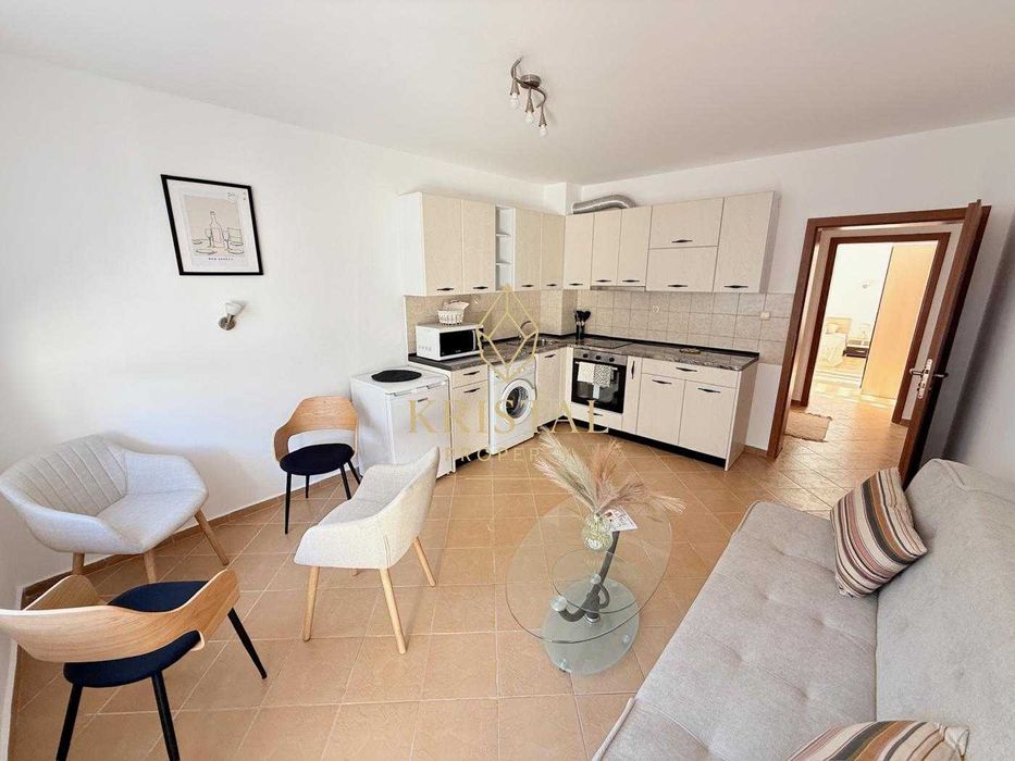 Продава се Тристаен апартамент в к.к. Слънчев бряг - 84 кв.м за 583 €/кв.м - Снимка #1