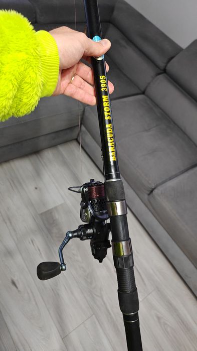 Lanseta telescopică și mulineta