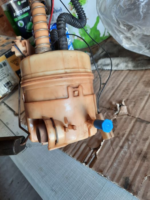 Nissan x-trail T-31  бензонасос оригинал