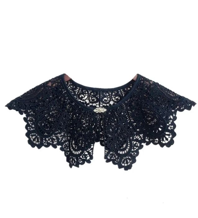 Воротничок ажурный