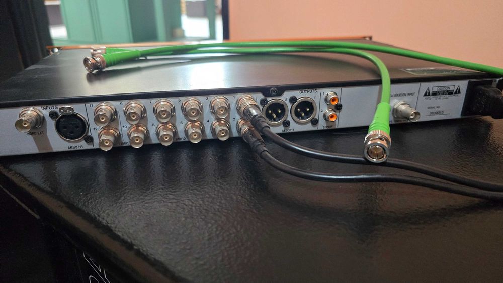 TASCAM CG-1000
Generator de clock