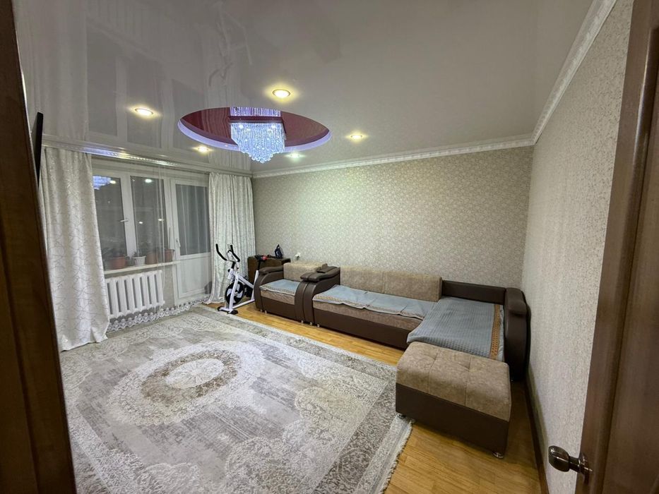 Продам квартиру 4 комнатную