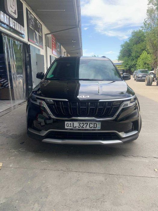 Kia carnival 2023 год