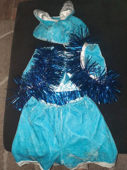 Продаю костюм зайчика