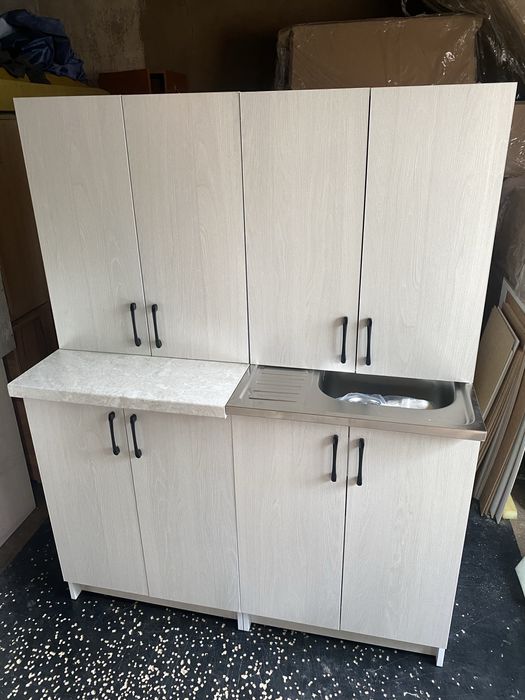 Кухонные гарнитуры