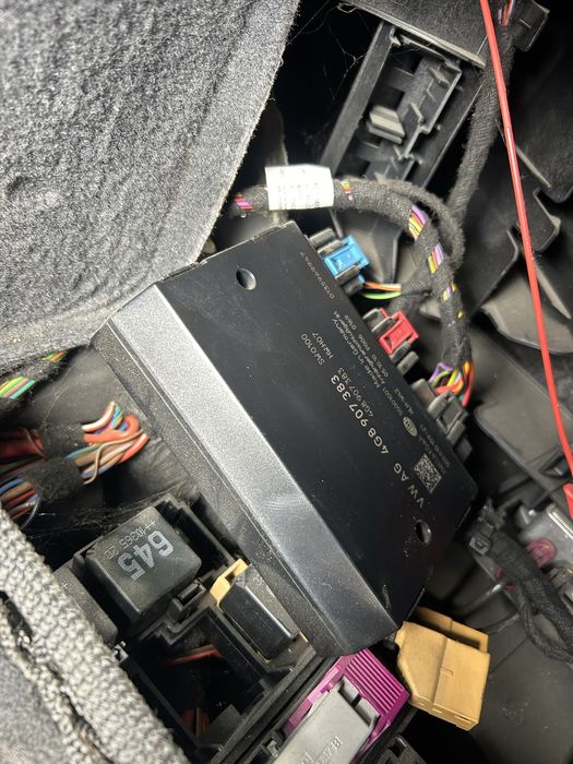 Cârlig remorcă retractambil electric complet cu instalație electrică și modul Audi A7 2012