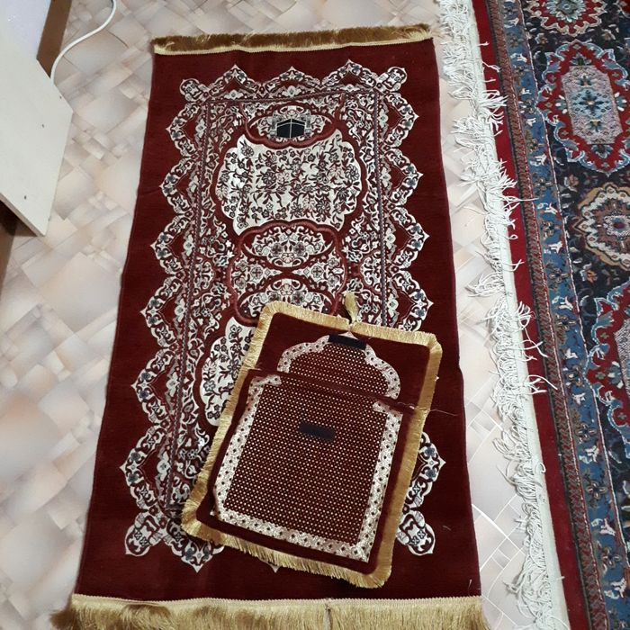 Продаю Жайнамаз с чехлом