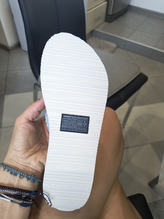 Джапанки Tommy Hilfiger