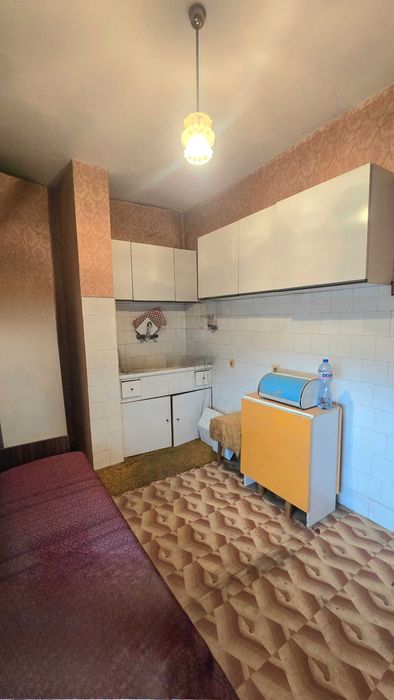 Tристаен апартамент в град Търговище