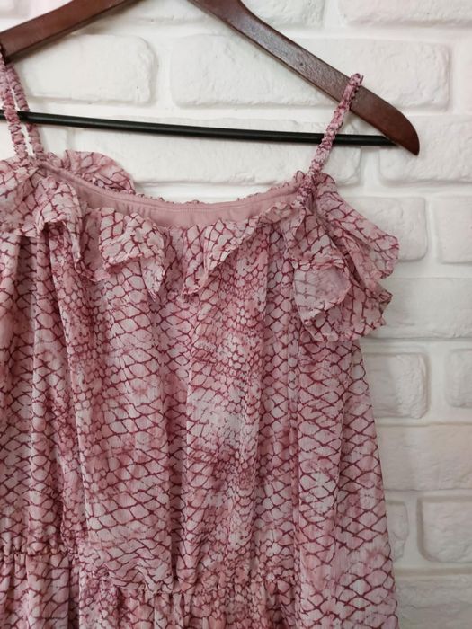 Продавам елегантни рокли