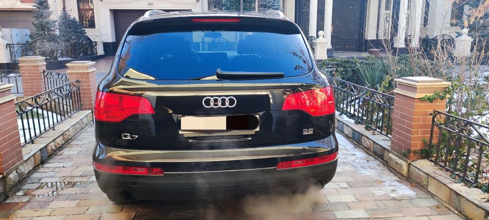Продается в идеальном состоянии Ауди q7