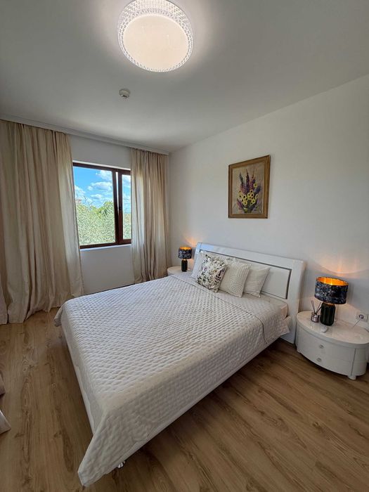 Продава се Тристаен апартамент в Обзор - 94 кв.м за 1096 €/кв.м - Снимка #5