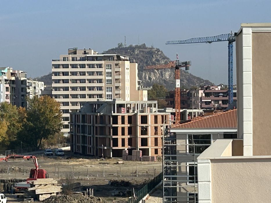 Продава се Тристаен апартамент в Пловдив, Южен - 115 кв.м за 1000 €/кв.м - Снимка #8