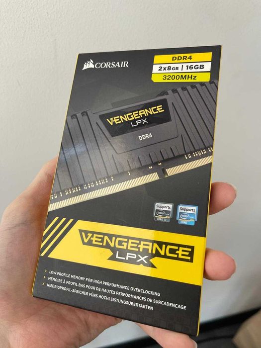 Rami CORSAIR Vengeance LPX 2x8gb | 3200 MHz| Noi