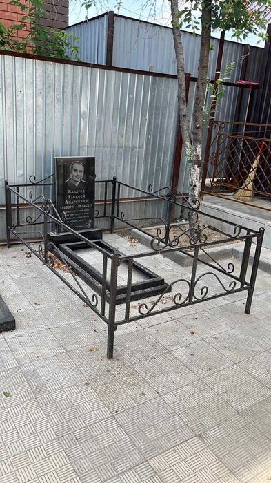 Изготовление оградок и скамеек