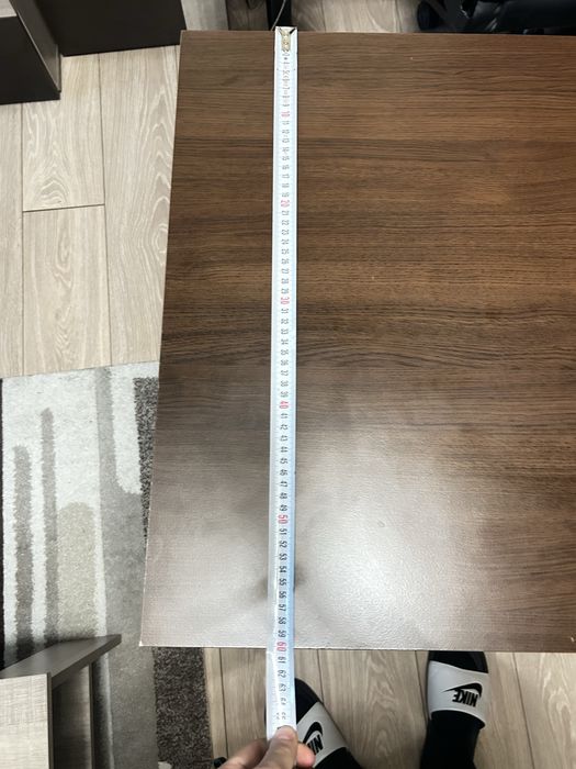 Бюро тъмно кафяво