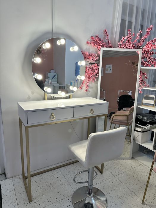 Мебель для салона