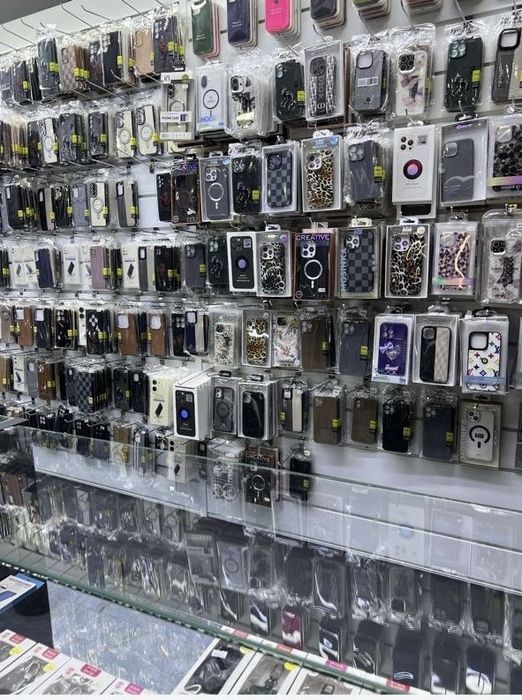 Продается магазин сотовых аксессуаров!