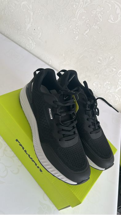 Продам новые красовки