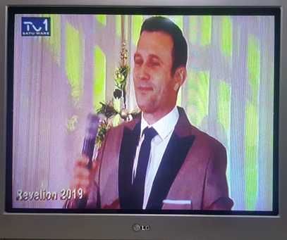 Vând televizor LG cu telecomandă, în stare foarte bună de funcționare