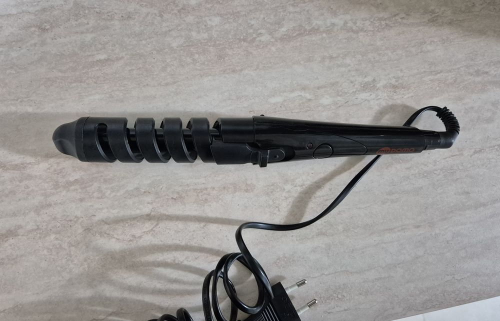 Маша за коса-спираловидна