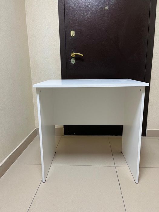 Бу письменный стол икеа