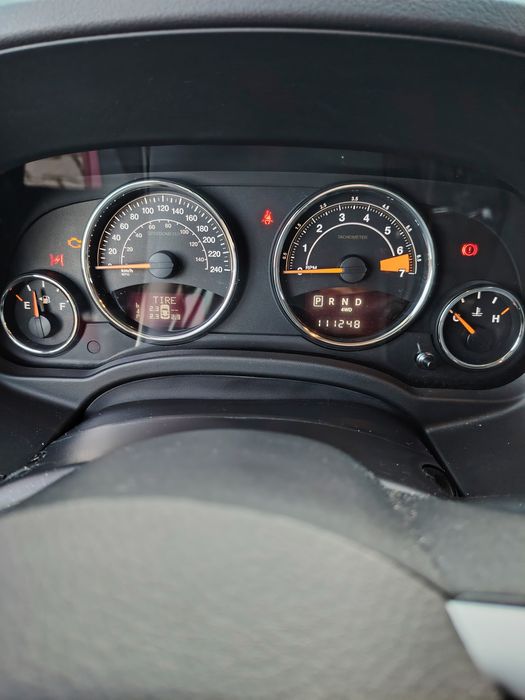 Vand Jeep Compass 2.4 benzina