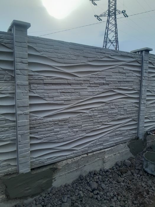 Garduri din beton prefabricate