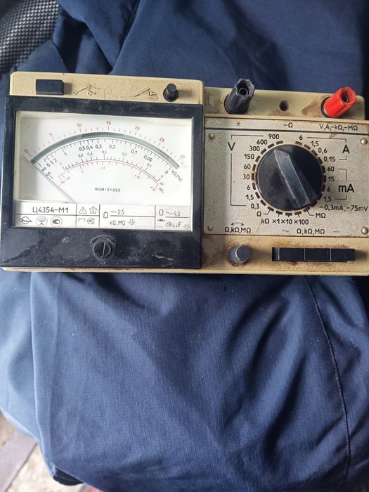 Продам мултиметр Многофункциональный