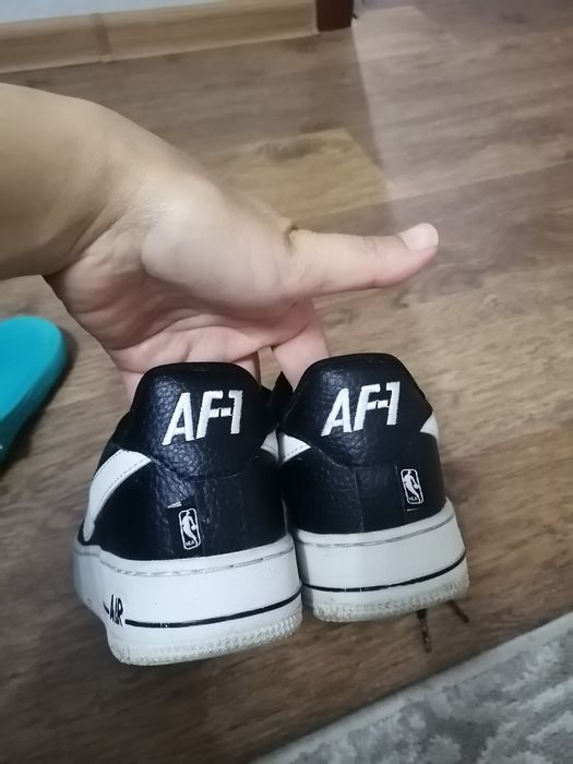 Кроссовки б/у хорошего качества