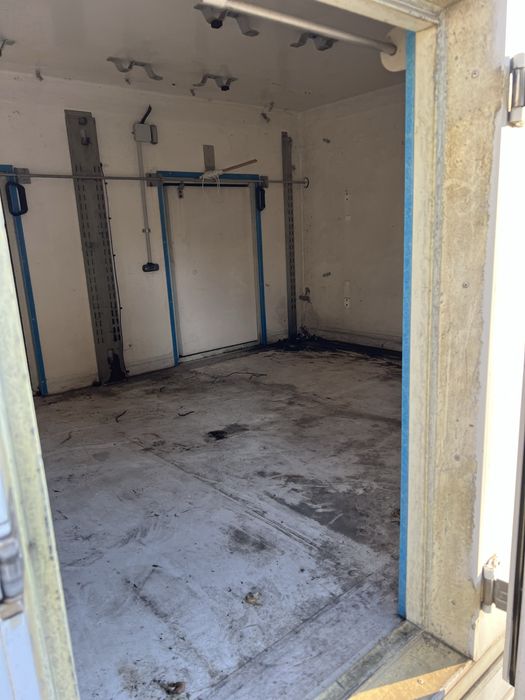 Термоизолиран фургон 4.15-2.15