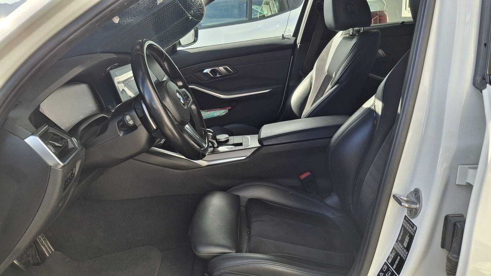 BMW 320d xDrive G21 MHEV M Sport Pachet