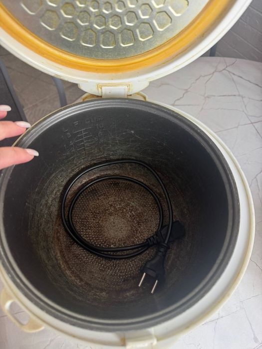 Продам мультиварку